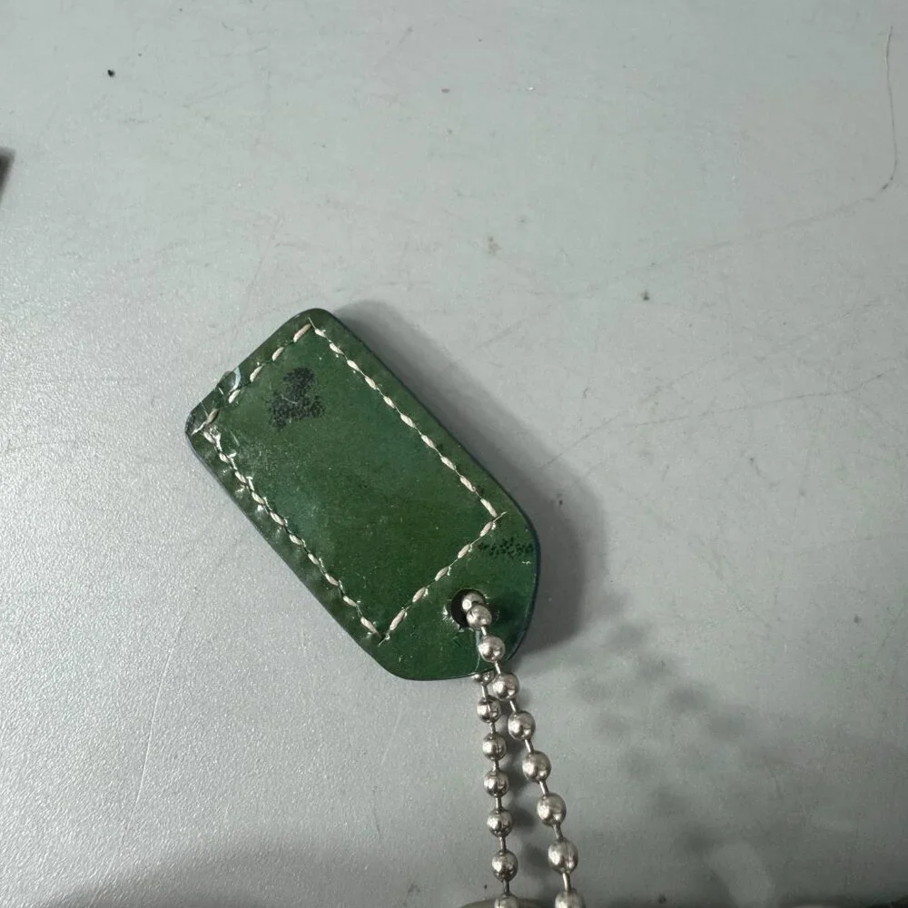 Vintage Coach Signature Red Apple Coin Purse Patent Leather Wristlet - Picture 9 of 14